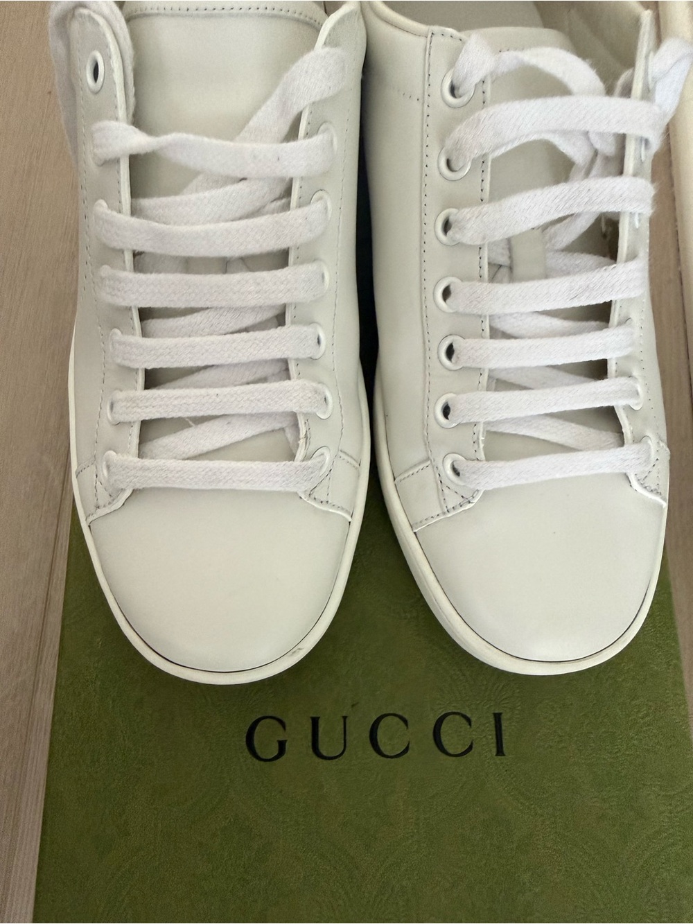 Gucci Ace Sneakers - Picture 3 of 4